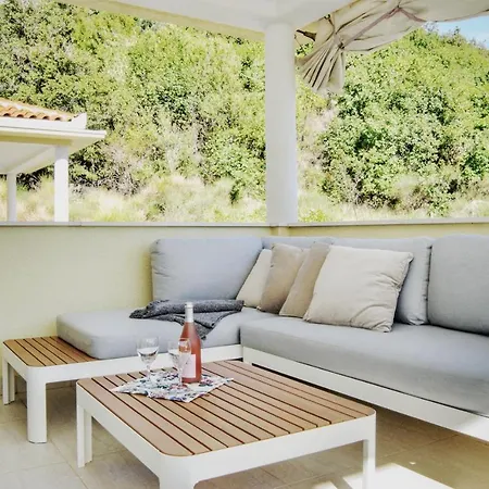 Mit Meerblick & Pool In - Villa-planina Ferienhaus