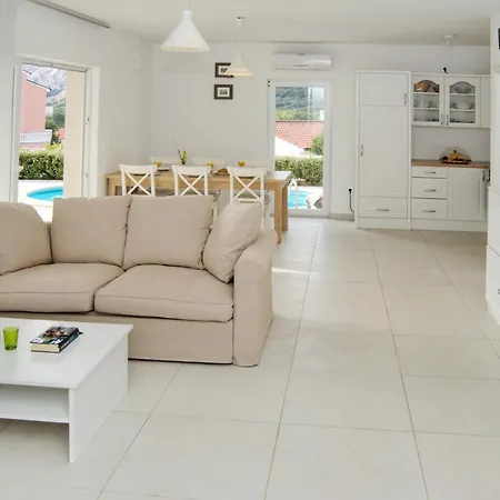 Mit Meerblick & Pool In - Villa-planina * Baška