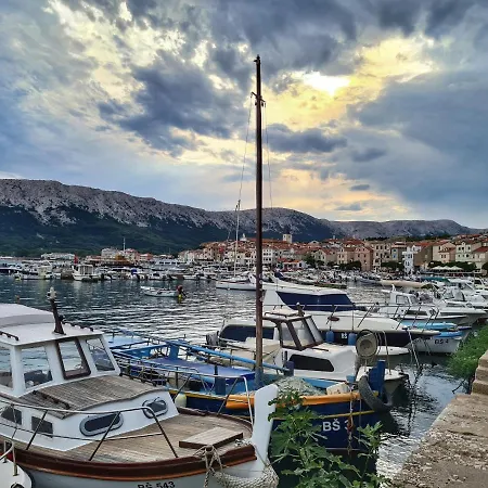 Holiday home Mit Meerblick & Pool In - Villa-planina Baska (Krk)