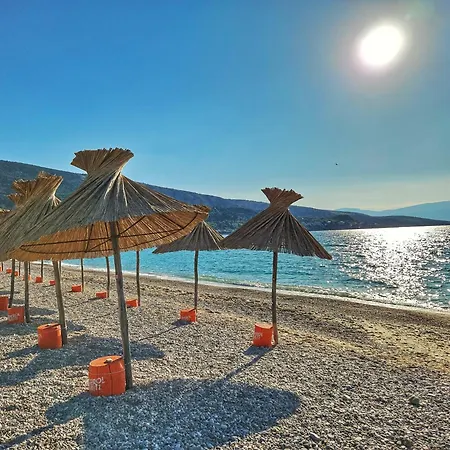 Prázdninový dům Mit Meerblick & Pool In - Villa-planina Baška