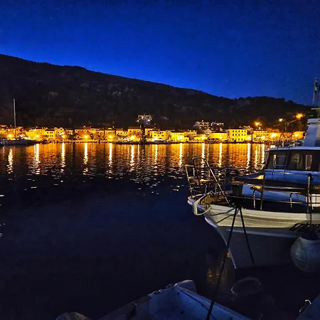 Mit Meerblick & Pool In - Villa-planina Prázdninový dům