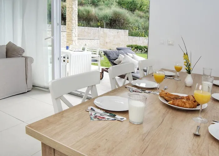 Prázdninový dům Mit Meerblick & Pool In - Villa-planina Baška