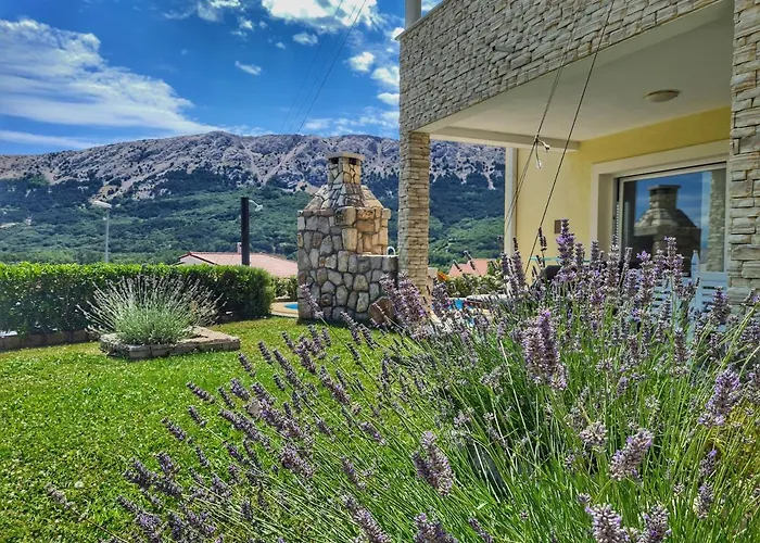 Prázdninový dům Mit Meerblick & Pool In - Villa-planina *