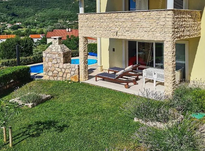 Mit Meerblick & Pool In - Villa-planina Baška