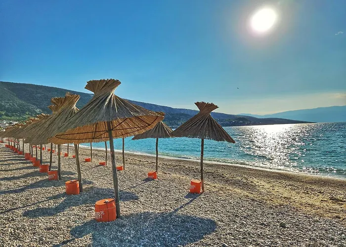 Prázdninový dům Mit Meerblick & Pool In - Villa-planina Baška