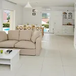 Mit Meerblick & Pool In - Villa-planina * Baška